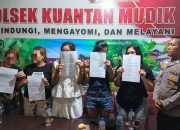 Tindaklanjuti Laporan Warga, Polsek Kuantan Mudik Tertibkan Warung Remang-remang di Bukit Betabuh