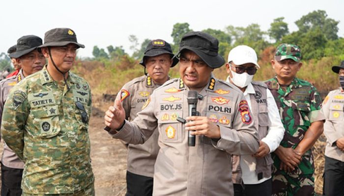 Polda Riau Gunakan X Fire Tangani Karhutla di Lahan Gambut