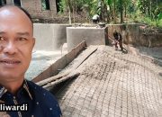 Proyek Irigasi Rp299,7 Juta di Batang Anai Diduga Gunakan Material Batu dari Lokasi