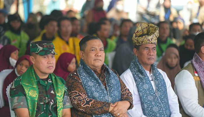 Pangdam XIX/Tuanku Tambusai Bersama Mentan Amran Perkuat Ketahanan Pangan di Riau