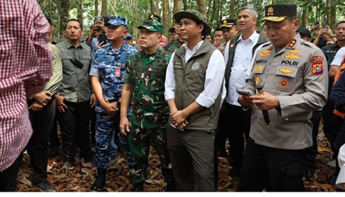 Pangdam XIX/Tuanku Tambusai Bersama Menteri Kehutanan Dorong Restorasi Berkelanjutan di Kawasan Rawan Karhutla