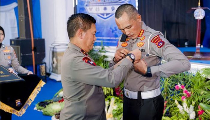 Pin Emas Kapolri untuk Dirlantas Polda Sumbar, Kombes Reza: Apresiasi Ini Jadi Momen Tingkatkan Kinerja