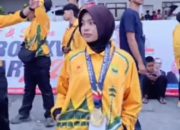Kayla Febri Yani Bawa Padang Pariaman Raih Medali Emas Floorball Porprov XVI Sumbar