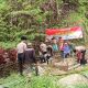 Sinergi TNI-Polri Angkut Pipa Air Bersih, Dukung Pembangunan TMMD ke-130 di Mentawai