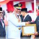 Solsel Terima Penghargaan Adinata Syariah dari Pemprov Sumbar