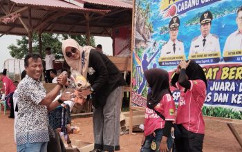 Nurfandri Serahkan Medali Emas Ketujuh, Cricket Padang Pariaman Raih Juara Umum Porprov XVI Sumbar