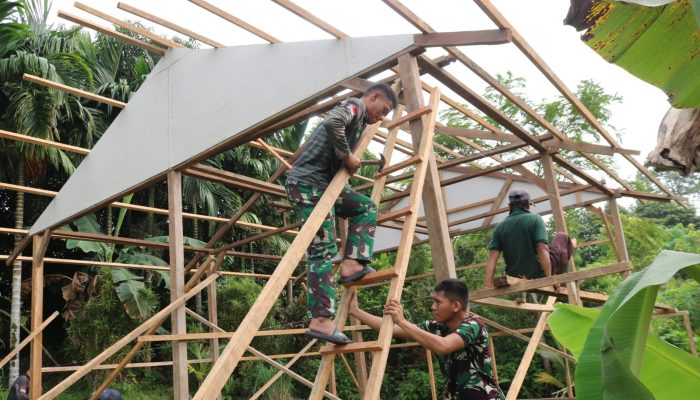 Satgas TMMD ke-130 Mulai Bangun Rumah Ibu Mia, Bantuan BAZNAS Hadirkan Harapan Baru bagi Warga Mentawai