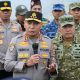 TNI-Polri Bersama Buruh Tanam 20 Ribu Pohon di Siak, Kabaharkam Tekankan Polisi Bersama Masyarakat