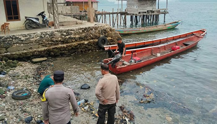 Sampan Cadik Terbalik Angkut 37 Penumpang di Sikakap, Anak Sekolah Berhasil Dievakuasi