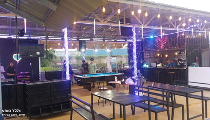 Cinta Cafe & Billiard, Tempat Nongkrong Anak Muda dengan Fasilitas Karaoke dan Billiard