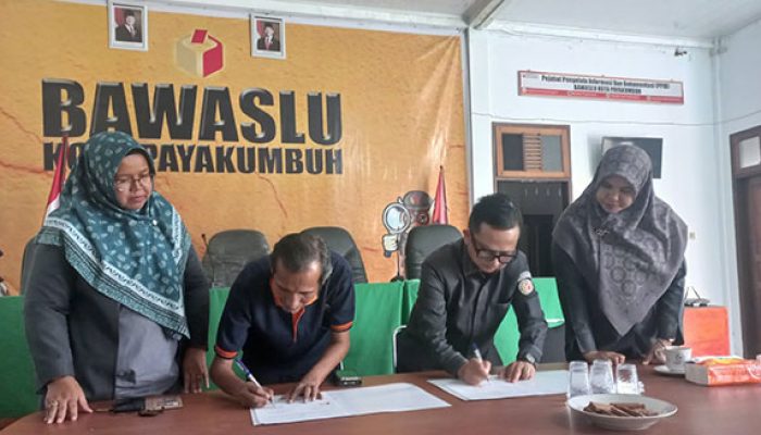 Bawaslu Payakumbuh dan PWI Luak Limopuluah Tanda tangani Nota Kesepahaman
