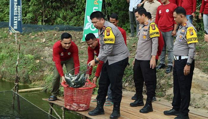 Kapolres Kuansing Pimpin Panen Raya Kolam Perikanan Ketahanan Pangan Tahun 2026