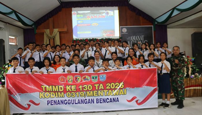 Satgas TMMD ke-130 Kodim 0319/Mentawai Edukasi Pelajar tentang Penanggulangan Bencana