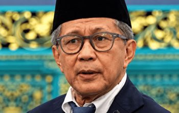 Rocky Gerung Masuk Istana, Dari Pengkritik Kekuasaan Jadi Penasihat Presiden